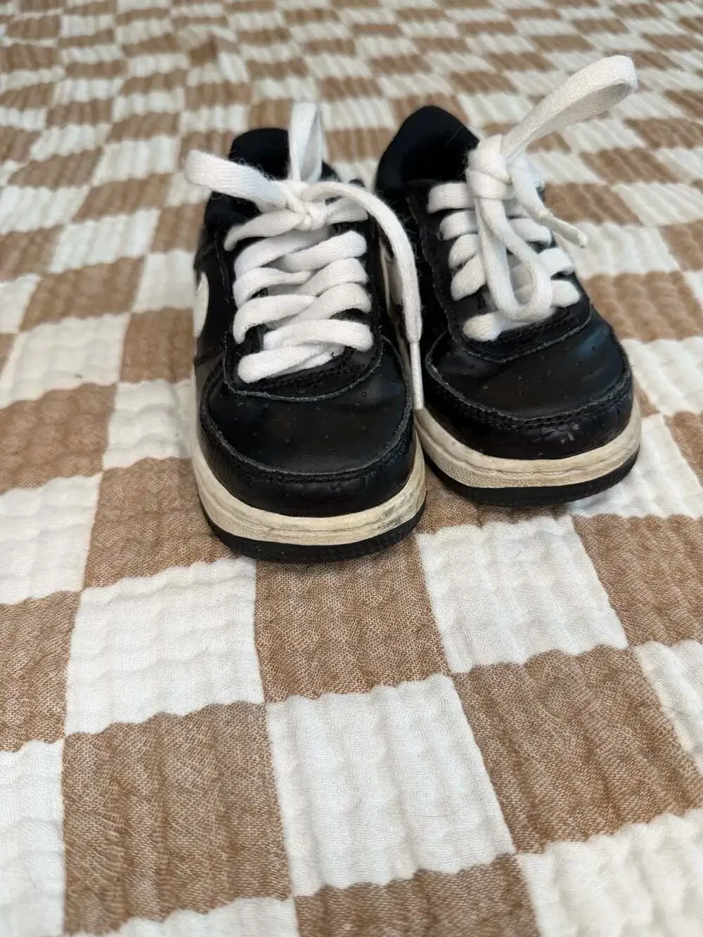 Nike Air Force 1 Size 5C Black White Toddler Sneakers